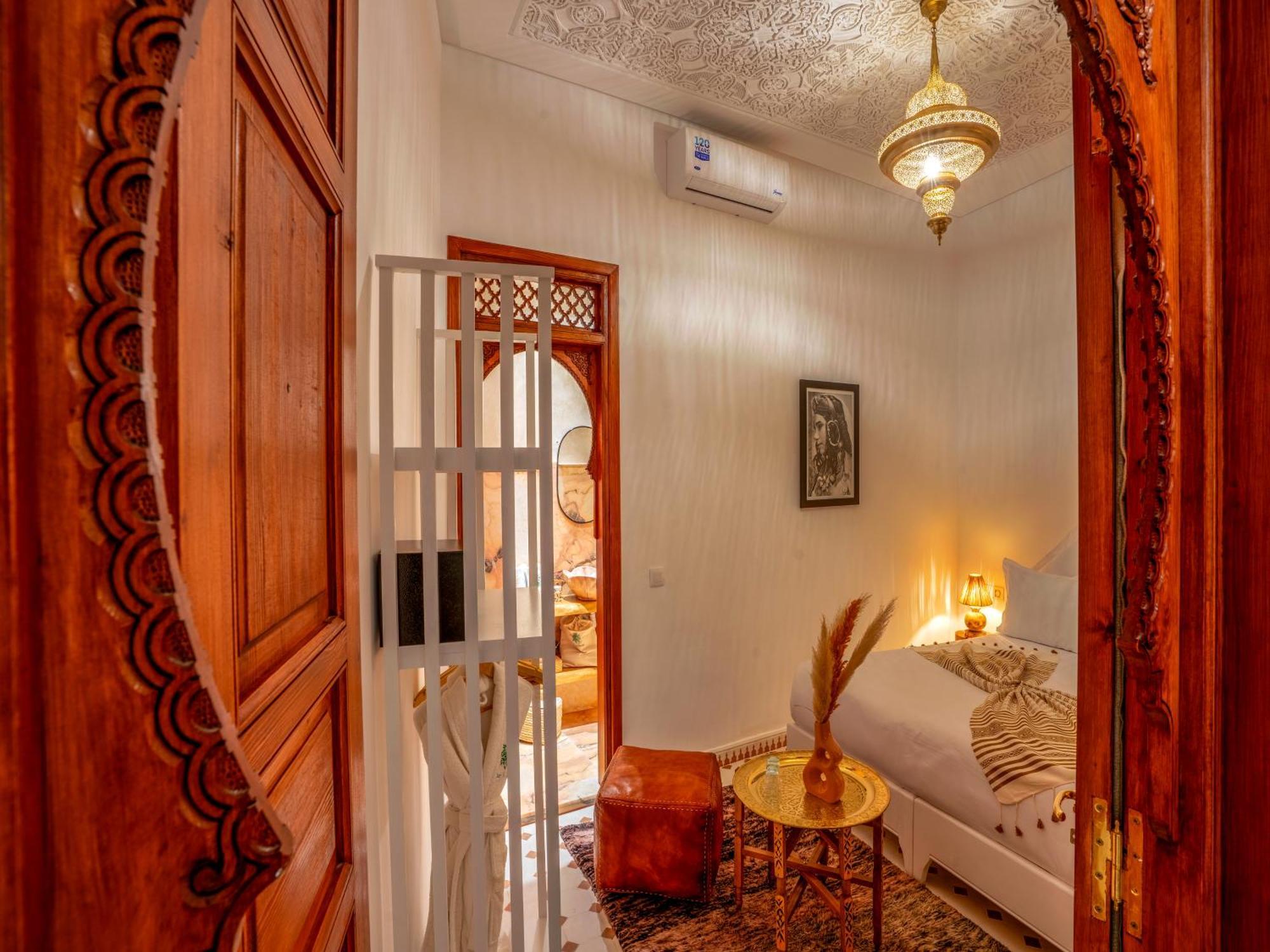 Dar Al-Famila Hamam & Spa Марракеш Экстерьер фото
